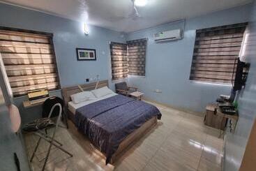 Amazing Grace Hostel And International Serviced Apartments