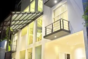 Hotelli Belmont Boutique