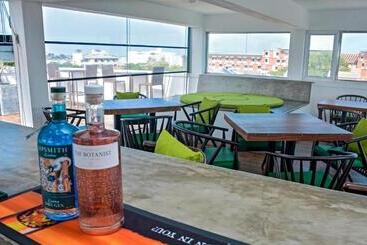 酒店 Belmont Boutique