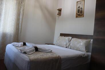 Trend çeşmealtı Hotel & Lounge