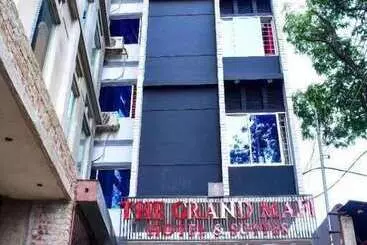 Grand Mafi Hotel & Spa