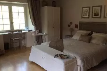 Aamiaismajoitus (B&B) Le Moulin De La Castellerie