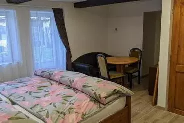 Majatalo Chalupa U Rybníka Střehom