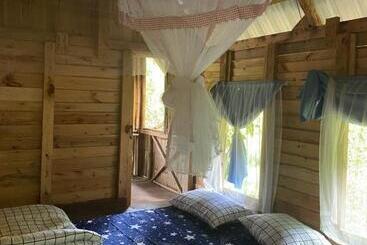 Khaokhopimphupha Farmstay เขาค้อพิมภูผาฟาร์มสเตย์ ไม่มีไฟฟ้า น้ำจากน้ำตกธรรมชาติ Low Cabon With Sust