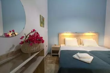 Hotel Ilioxenia Studio & Apartments