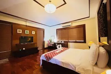 Sheridan Boutique Resort Iloilo