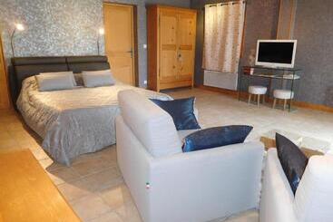 住宿加早餐 La Chambre D Amis La Costignieres