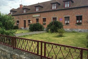 Aamiaismajoitus (B&B) La Jolimessine