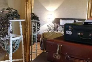 ベッドアンドブレックファースト Le Manoir Du Pont Senot