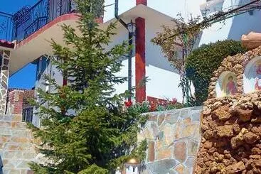 Majatalo Kashtata S Paraklisa