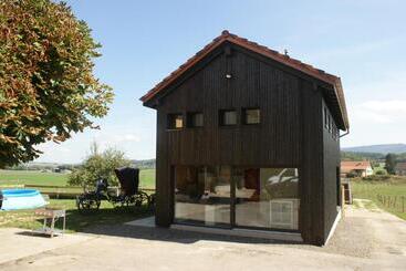 Bed and Breakfast L Hôtât Di Loup
