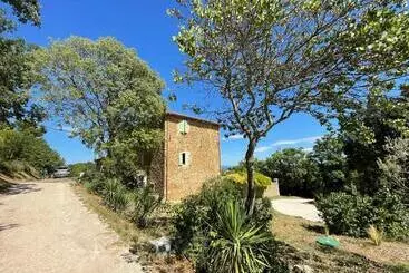 Bed and Breakfast Les Yourtes De Provence