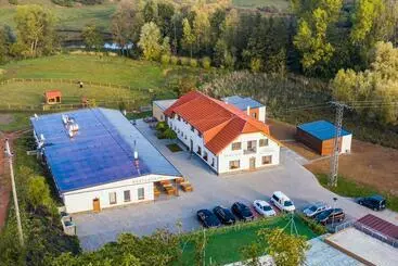 Majatalo Na Zeleném Statku