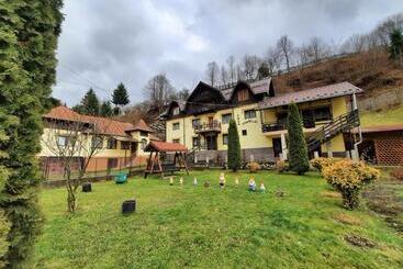 Pensiunea Casa Soarelui