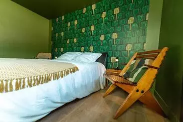 Bed and Breakfast Chambre D Hôte Près Bordeaux Au Château Camponac