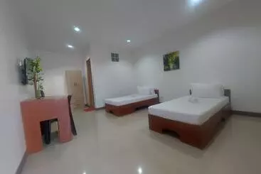 Rge Hotel Near Kalanggaman Island