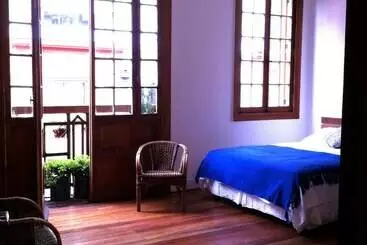 Hotelli Travesia Bed And Breakfast