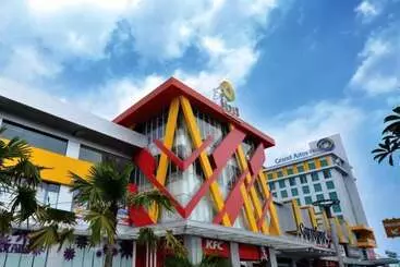 Grand Artos Hotel & Convention