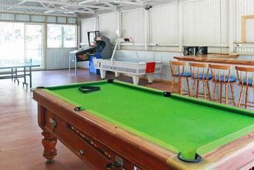 Отель The Retreat Port Stephens