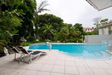 פנסיון 39 On Church