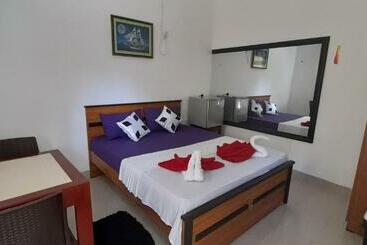 بنسيون Paradise Inn