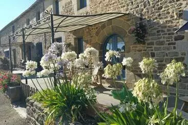 Aamiaismajoitus (B&B) Le Douétaux Chambres D Hotes