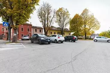 ペンション Guest House La Sosta