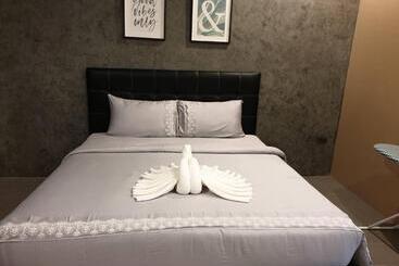 The 8 Hostel Buriram