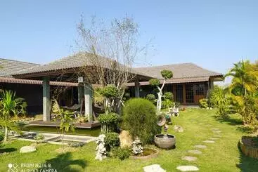 Aamiaismajoitus (B&B) Angels Chambres D Hotes