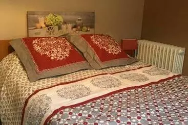 Bed & Breakfast Aux Portes D Aubrac Studio 2 Personnes