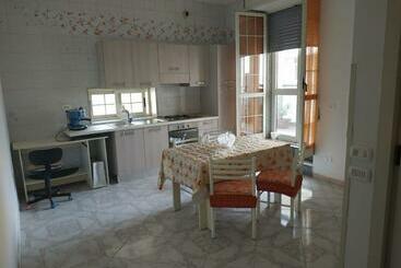 Bed & Breakfast To & Gi