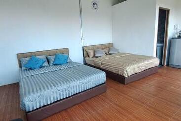 Resort บ้านไร่ระเบียงฟ้า น้ำหนาว แคมป์ปิ้ง