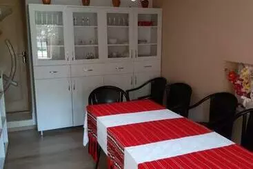 Pensão Casa Izbuc
