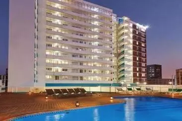 דירות לתיירים 10 South Apartments