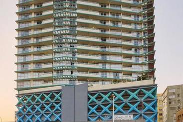 Жильё для туристов 10 South Apartments