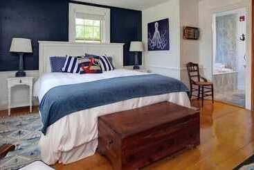 צימר Bursley Manor