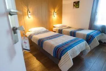 Brit Hotel Essentiel Pau Lescar