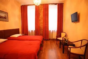 هتل Ave Cezar Bolshaya Konjushennaya