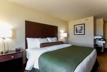 فندق Cobblestone Inn & Suites   Eads