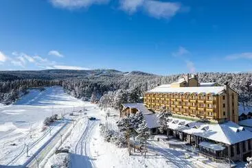 Hotel Duja Chalet Ski Center