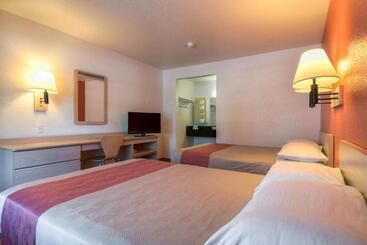 Motel 6san Dimas, Ca Los Angeles