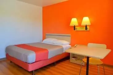 Motel 6santa Nella, Ca  Los Banos  Interstate 5