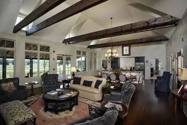 Курорт Pursell Farms