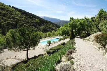 Pensió La Clue/ Le Jas Du Ventoux