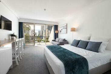酒店 Mantra View Studio Surfers Paradise Walk To Beach