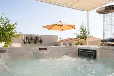 민박 Due Passi Dal Mare Tra Marina Di Ragusa Punta Secca