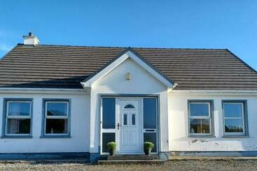 مبيت وإفطار Rockgardencottage