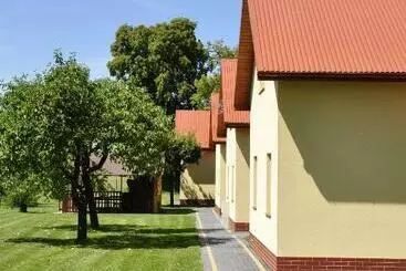 リゾートホテル Zielona Przystań