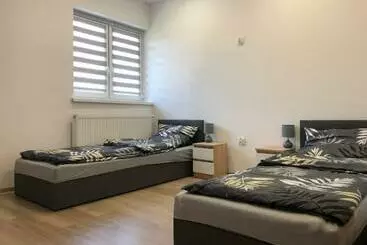 ペンション Pokoje Nad Dymnem