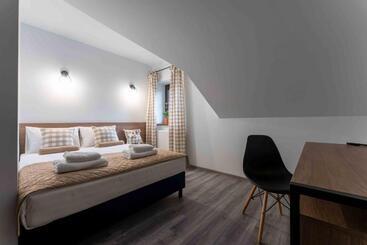 ベッドアンドブレックファースト Do Poduchy